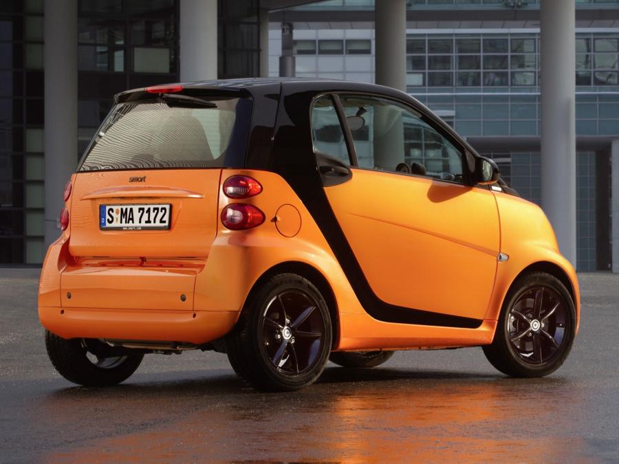  Smart ForTwo Edition Nightorange Coupe (C451) 2011 года  (фото 3 из 3)
